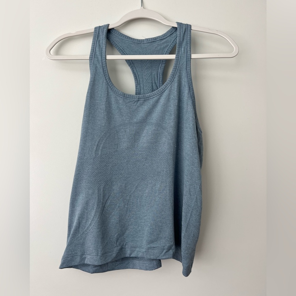 Lululemon swiftly tech racerback tank top - light blue - size 8